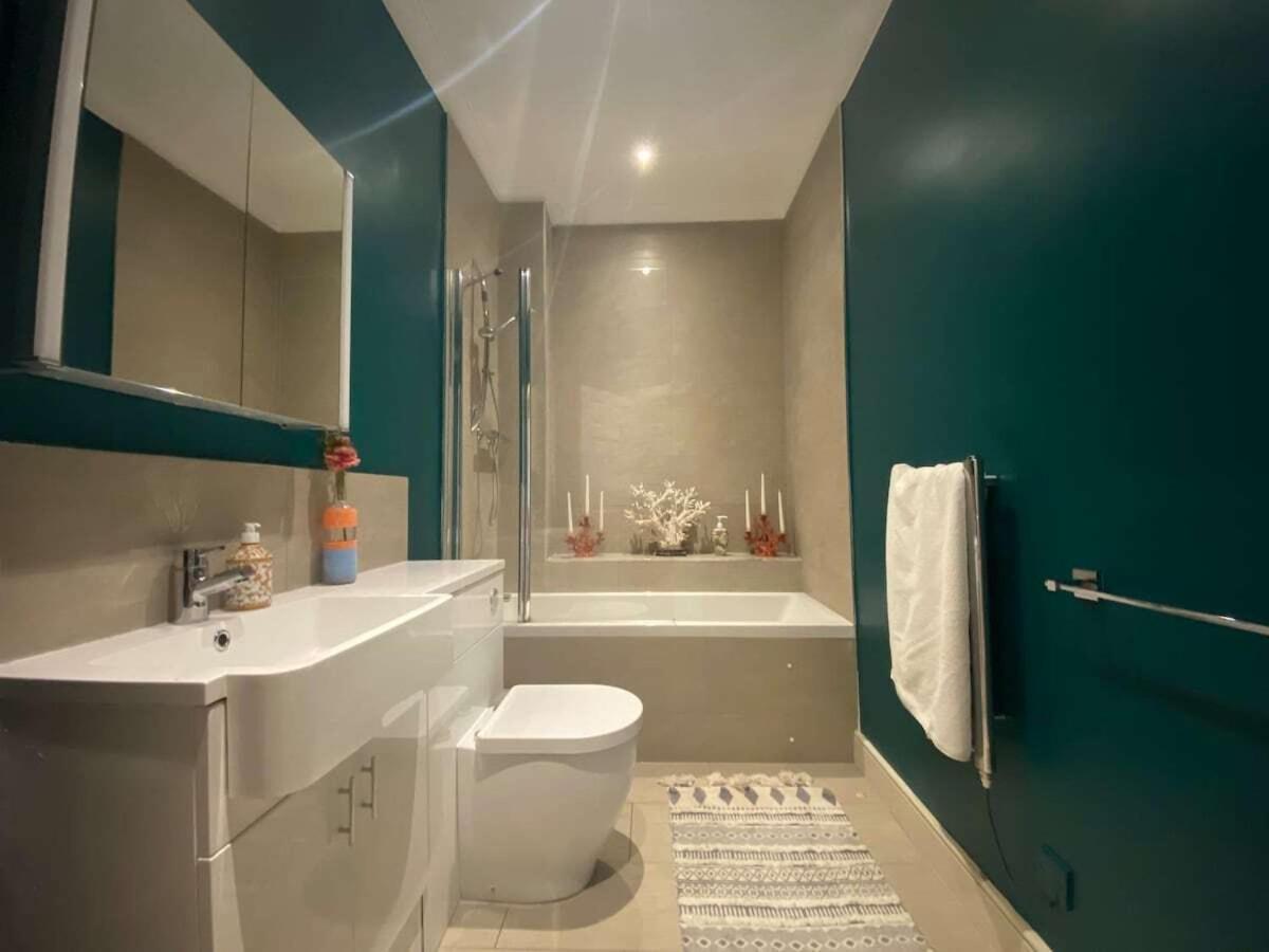 Georgian Garden Apartment - Central באת' מראה חיצוני תמונה